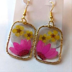 Handmade pressed flower earrings